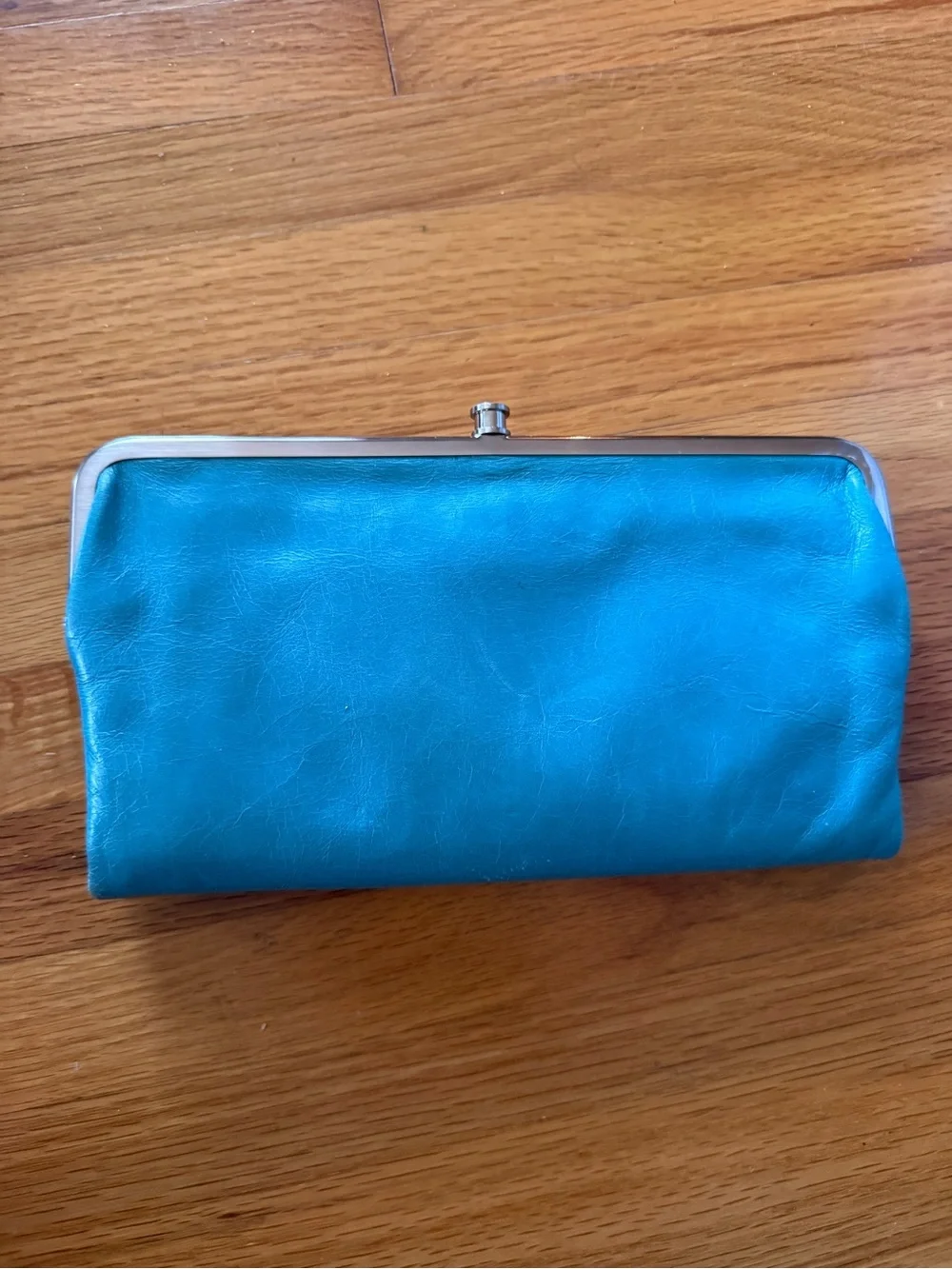 Hobo Lauren Brand new Turquoise Leather Clutch Wallet - Unbranded